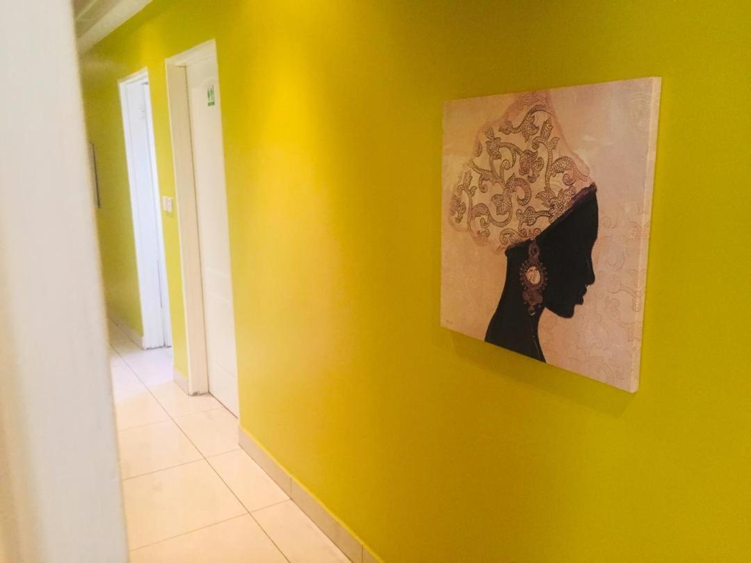 Mathlyn Guesthouse Gaborone Bagian luar foto